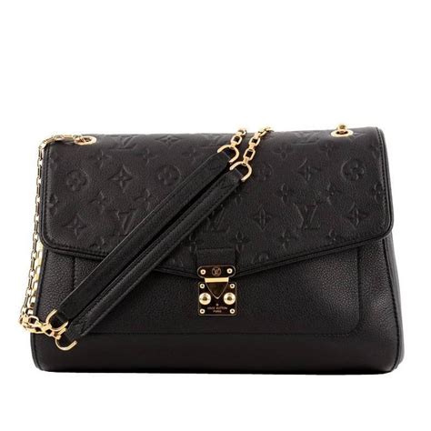 louis vuitton customer service hours